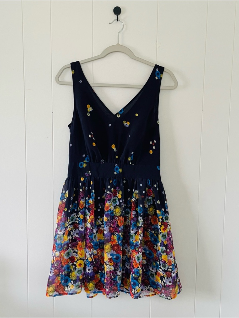 hinge Navy Floral V-Neck Mini Dress